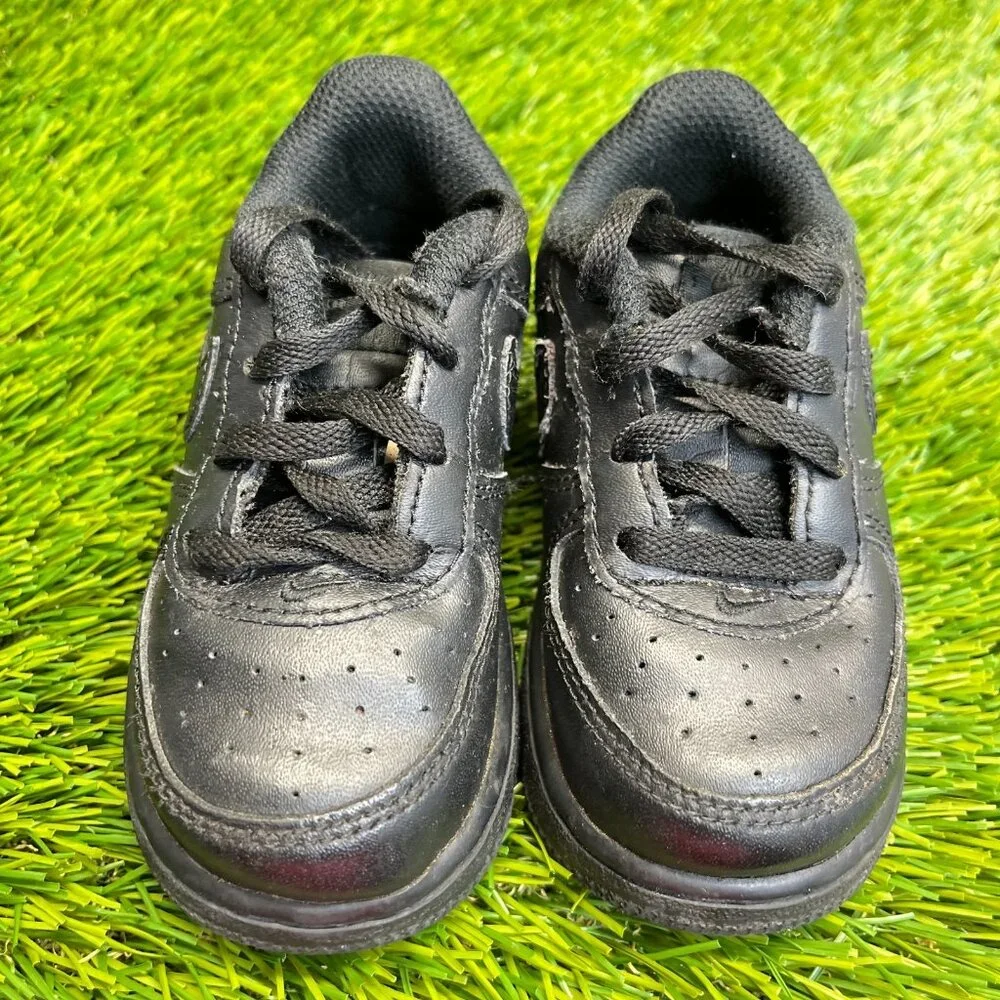Nike Air Force 1 LE Toddler Size 6C Triple Black Athletic Leather Shoes Sneakers